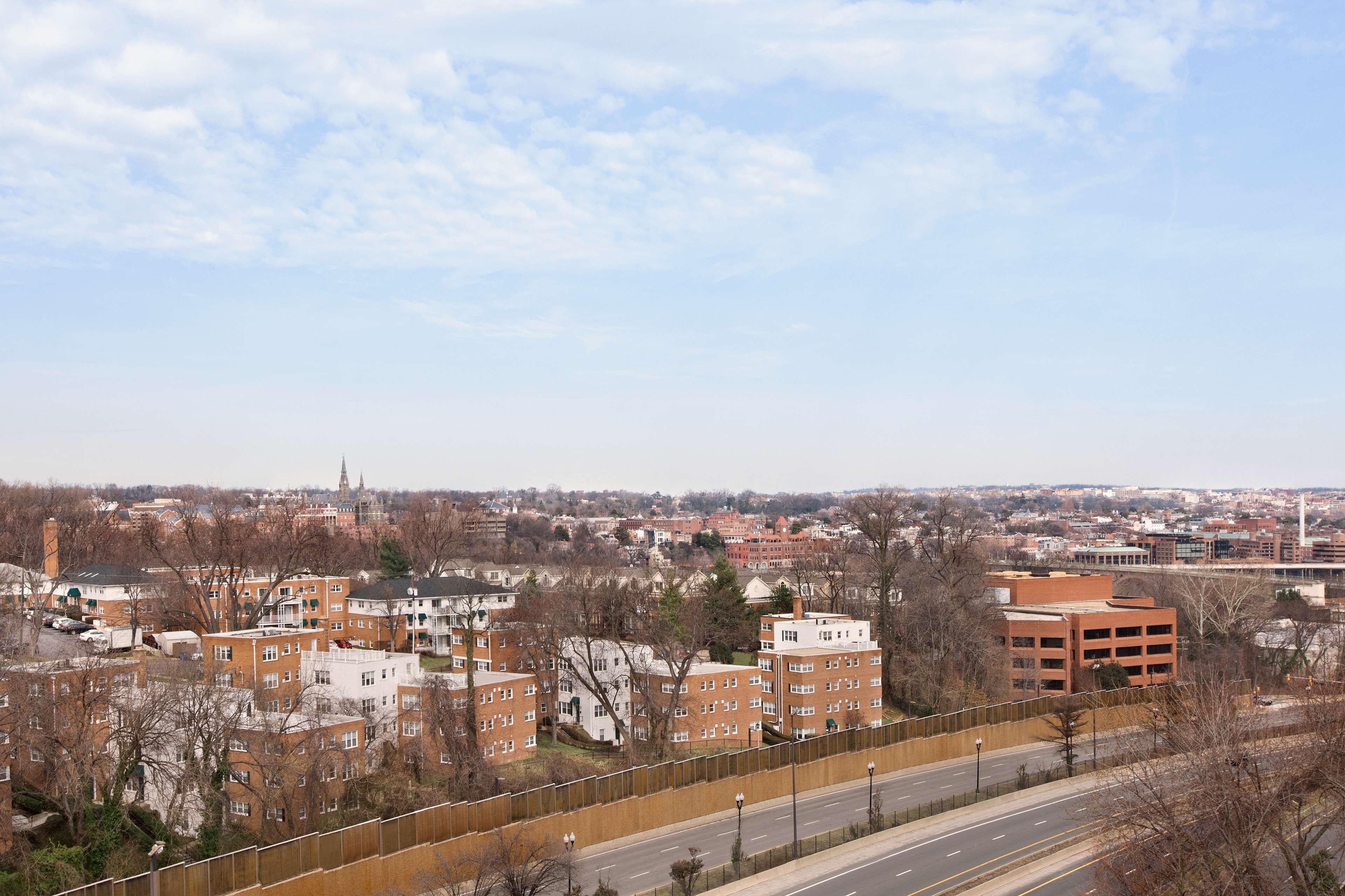 Homewood Suites By Hilton Arlington Rosslyn Key Bridge Exterior foto